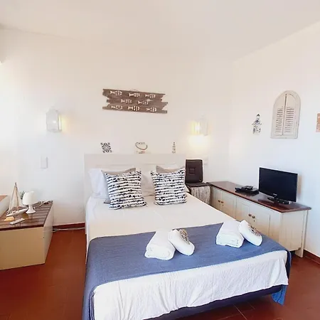 Apartment Sea View 2 *